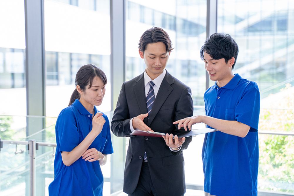 介護現場における事故報告書の作成手順_イメージ